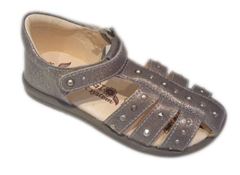 Primigi Trix pigesandal med lukket h�l og velcro